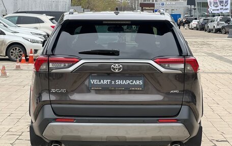 Toyota RAV4, 2019 год, 3 475 000 рублей, 20 фотография