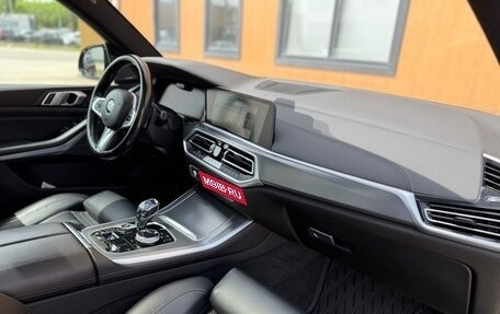 BMW X5, 2021 год, 7 000 000 рублей, 33 фотография