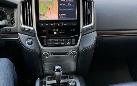 Toyota Land Cruiser 200, 2015 год, 6 500 000 рублей, 13 фотография