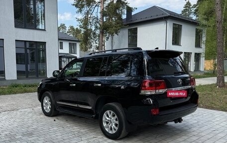 Toyota Land Cruiser 200, 2015 год, 6 500 000 рублей, 6 фотография