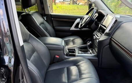 Toyota Land Cruiser 200, 2015 год, 6 500 000 рублей, 18 фотография