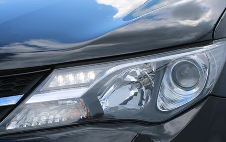 Toyota RAV4, 2015 год, 2 040 000 рублей, 20 фотография