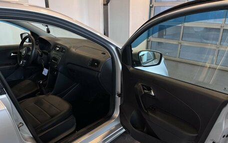 Volkswagen Polo VI (EU Market), 2015 год, 690 000 рублей, 25 фотография