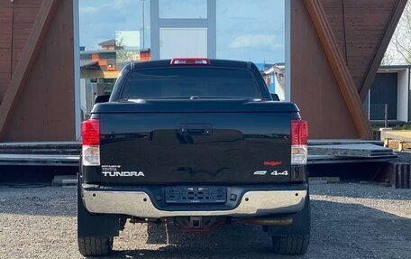 Toyota Tundra II, 2012 год, 3 290 000 рублей, 5 фотография