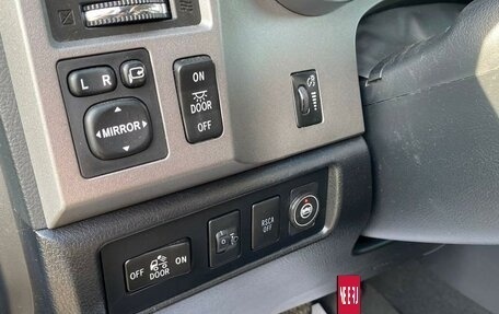 Toyota Tundra II, 2012 год, 3 290 000 рублей, 10 фотография