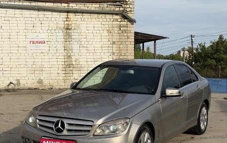 Mercedes-Benz C-Класс, 2008 год, 750 000 рублей, 1 фотография