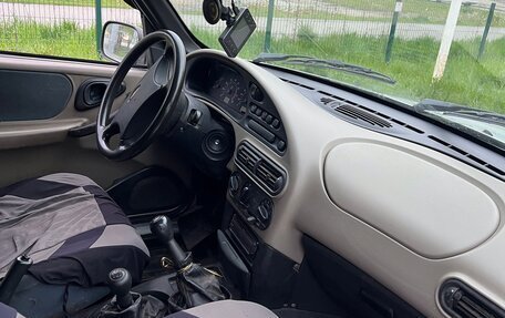 Chevrolet Niva I рестайлинг, 2005 год, 200 000 рублей, 7 фотография