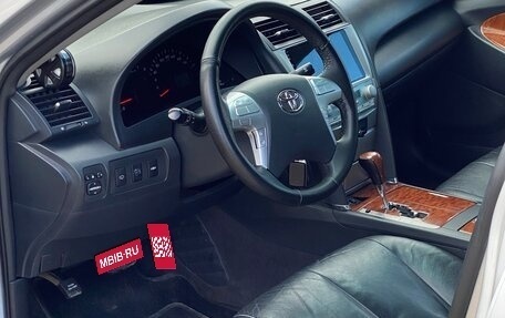 Toyota Camry, 2008 год, 1 000 000 рублей, 10 фотография