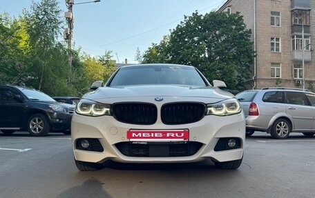 BMW 3 серия, 2018 год, 2 800 000 рублей, 3 фотография