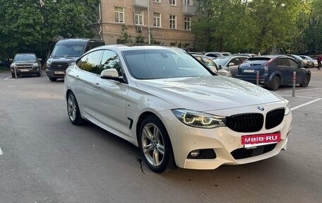 BMW 3 серия, 2018 год, 2 800 000 рублей, 4 фотография