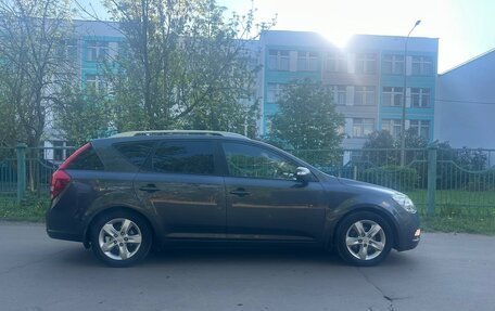 KIA cee'd I рестайлинг, 2011 год, 950 000 рублей, 2 фотография