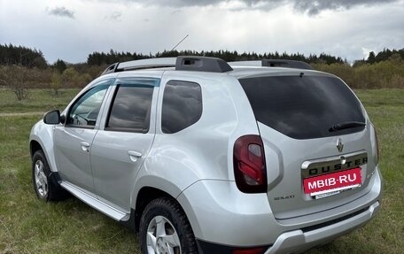 Renault Duster I рестайлинг, 2017 год, 1 750 000 рублей, 4 фотография