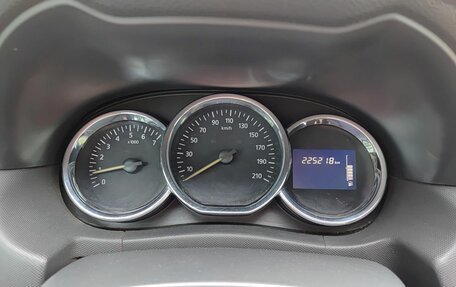 Renault Duster I рестайлинг, 2015 год, 799 800 рублей, 16 фотография