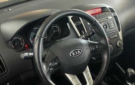 KIA cee'd I рестайлинг, 2008 год, 626 000 рублей, 12 фотография