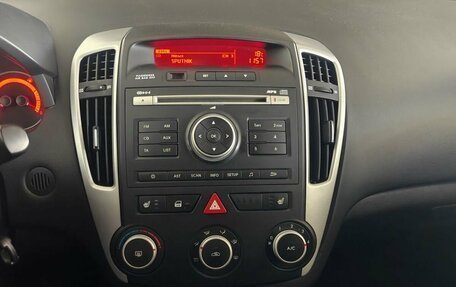 KIA cee'd I рестайлинг, 2008 год, 626 000 рублей, 14 фотография