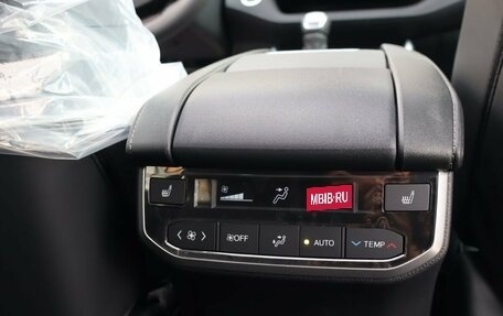 Toyota Highlander, 2026 год, 5 400 000 рублей, 17 фотография