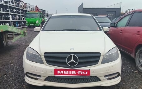 Mercedes-Benz C-Класс, 2010 год, 730 000 рублей, 1 фотография