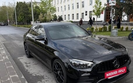 Mercedes-Benz E-Класс, 2020 год, 4 800 000 рублей, 2 фотография