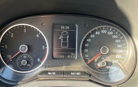 Volkswagen Amarok I рестайлинг, 2013 год, 1 700 000 рублей, 12 фотография