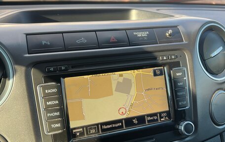 Volkswagen Amarok I рестайлинг, 2013 год, 1 700 000 рублей, 14 фотография