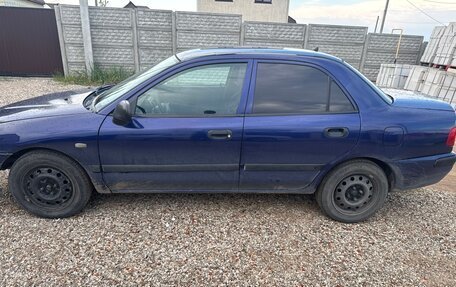Mitsubishi Carisma I, 2003 год, 200 000 рублей, 2 фотография