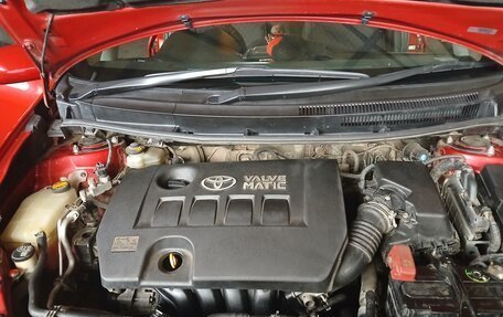 Toyota Auris II, 2009 год, 800 000 рублей, 9 фотография