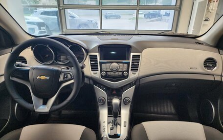 Chevrolet Cruze II, 2012 год, 705 000 рублей, 10 фотография