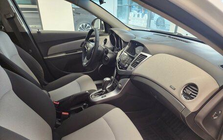 Chevrolet Cruze II, 2012 год, 705 000 рублей, 9 фотография