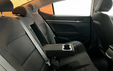 Hyundai Elantra VI рестайлинг, 2017 год, 1 290 001 рублей, 18 фотография