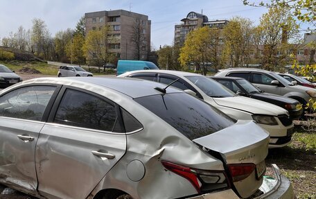 Hyundai Solaris II рестайлинг, 2017 год, 300 000 рублей, 5 фотография