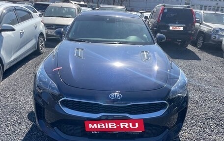 KIA Stinger I, 2019 год, 2 200 000 рублей, 9 фотография