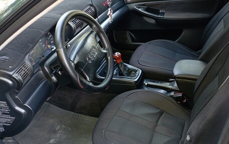Audi A4, 1995 год, 350 000 рублей, 8 фотография