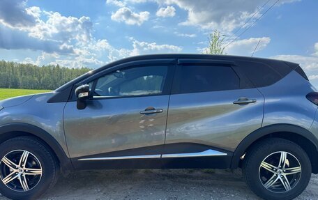 Renault Kaptur I рестайлинг, 2018 год, 1 200 000 рублей, 3 фотография