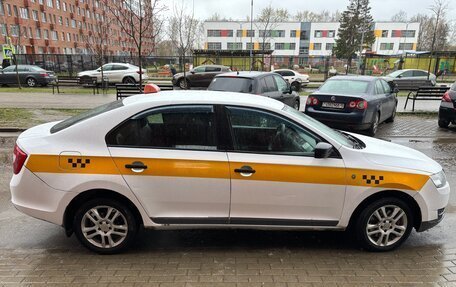 Skoda Rapid I, 2016 год, 610 000 рублей, 2 фотография
