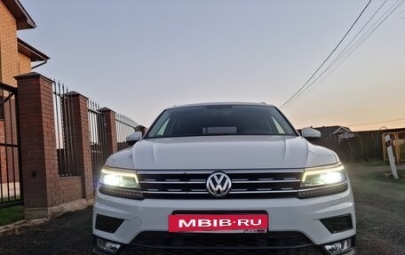 Volkswagen Tiguan II, 2017 год, 2 299 000 рублей, 15 фотография