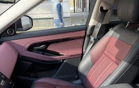 Land Rover Range Rover Evoque II, 2025 год, 5 400 000 рублей, 7 фотография