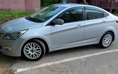 Hyundai Solaris II рестайлинг, 2016 год, 1 050 000 рублей, 11 фотография
