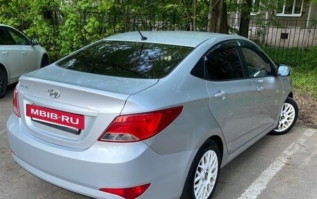 Hyundai Solaris II рестайлинг, 2016 год, 1 050 000 рублей, 7 фотография
