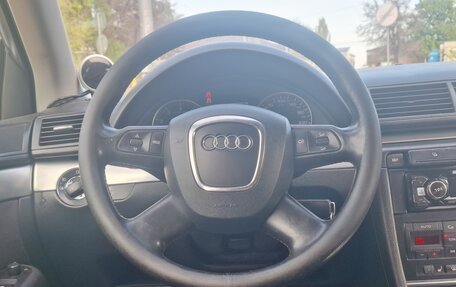Audi A4, 2006 год, 400 000 рублей, 23 фотография