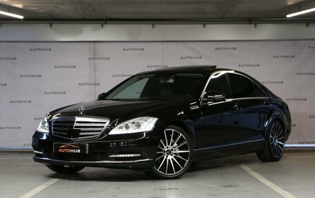 Mercedes-Benz S-Класс, 2009 год, 1 780 000 рублей, 3 фотография