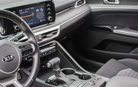 KIA K5, 2021 год, 2 399 000 рублей, 15 фотография