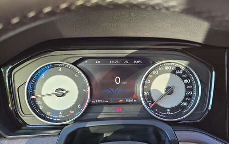 Volkswagen Touareg III, 2019 год, 6 000 000 рублей, 17 фотография