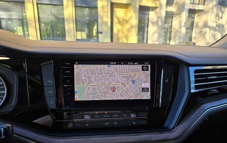 Volkswagen Touareg III, 2019 год, 6 000 000 рублей, 19 фотография