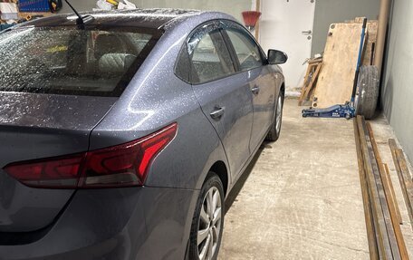 Hyundai Solaris II рестайлинг, 2017 год, 1 150 000 рублей, 2 фотография