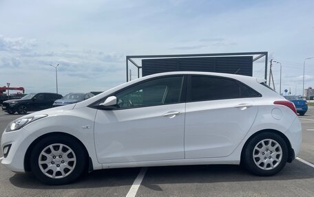 Hyundai i30 II рестайлинг, 2013 год, 850 000 рублей, 6 фотография