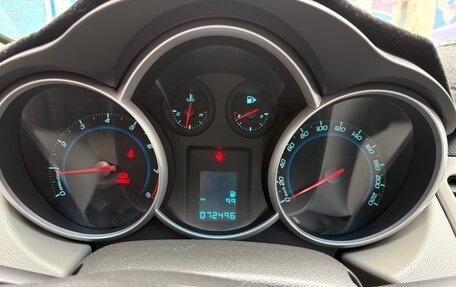 Chevrolet Cruze II, 2012 год, 800 000 рублей, 9 фотография