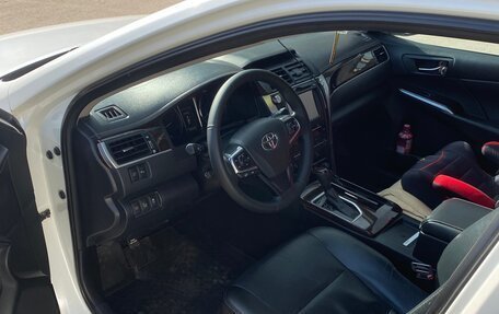 Toyota Camry, 2016 год, 2 150 000 рублей, 6 фотография
