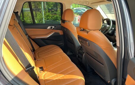 BMW X5, 2019 год, 5 200 000 рублей, 11 фотография