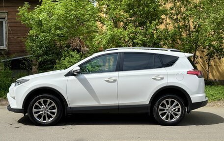 Toyota RAV4, 2017 год, 2 350 000 рублей, 4 фотография