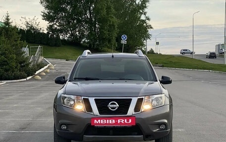 Nissan Terrano III, 2017 год, 1 450 000 рублей, 2 фотография